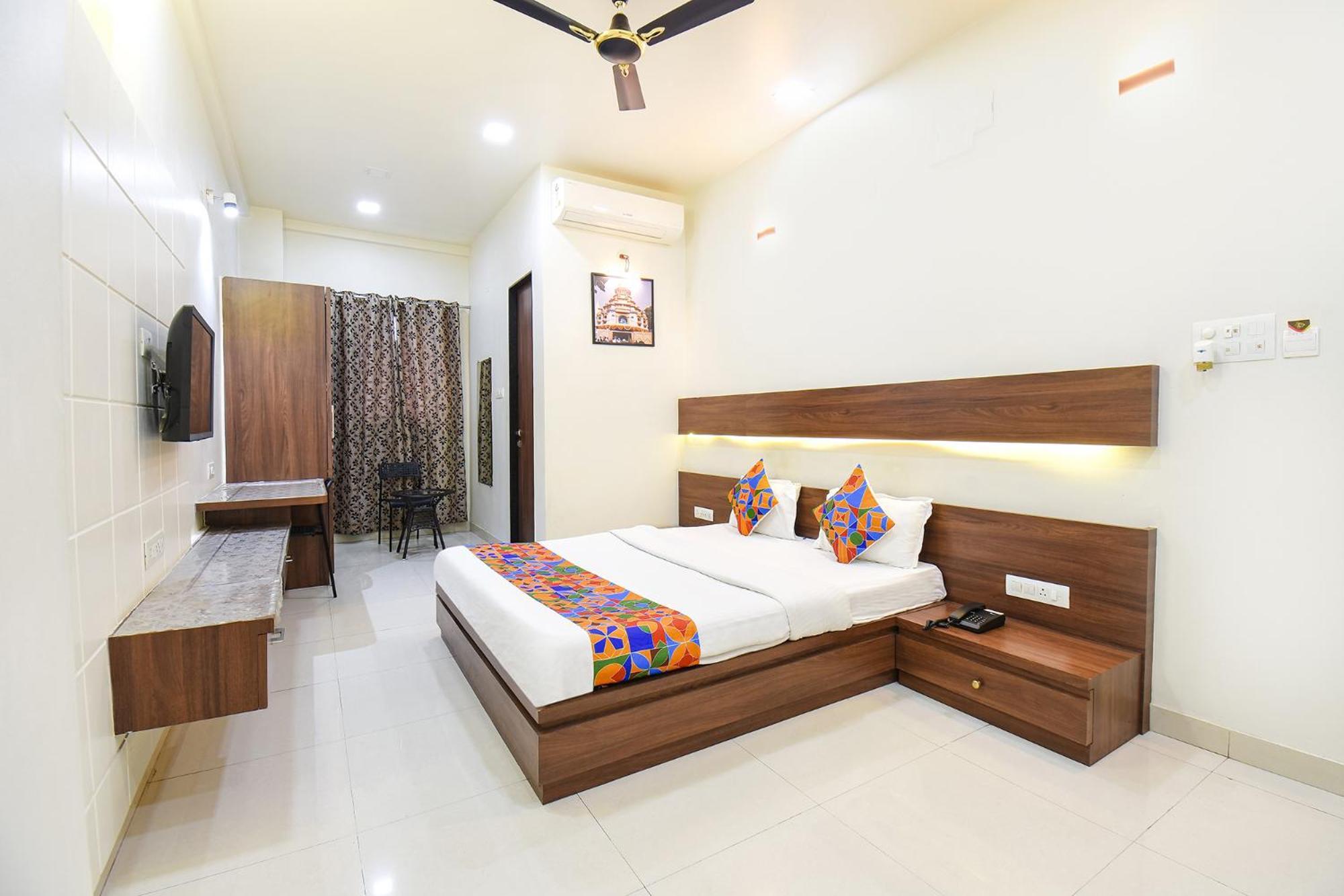Fabhotel Royal Suits - Nr Mahadji Shinde Chhatri Pune Exterior foto